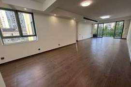 high end quality 2br in central residence
