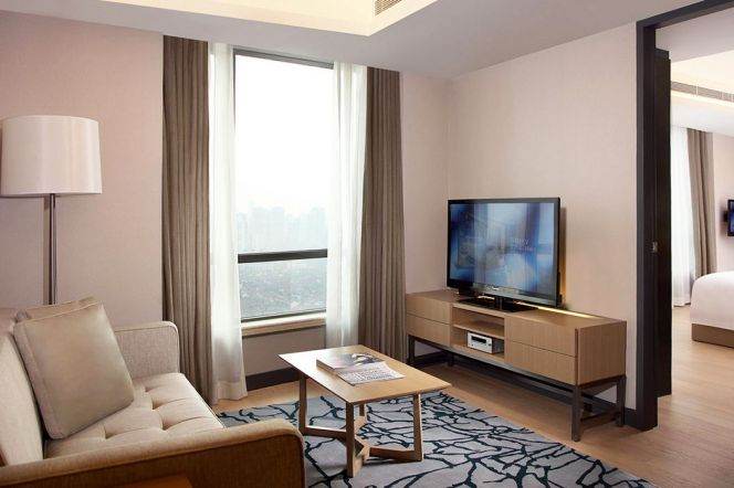 Fraser Residence luxury 1br serviced apt in Xintiandi L1,8 all incl