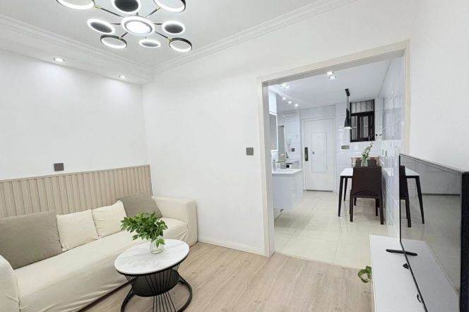 Civilized community 1BR+1LR/ Songyuan rd Sta M10 /3F/6.2K /45sqm 
