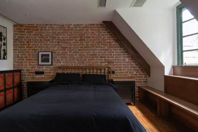 Jiaotong University 2BR 2BATH with terrace