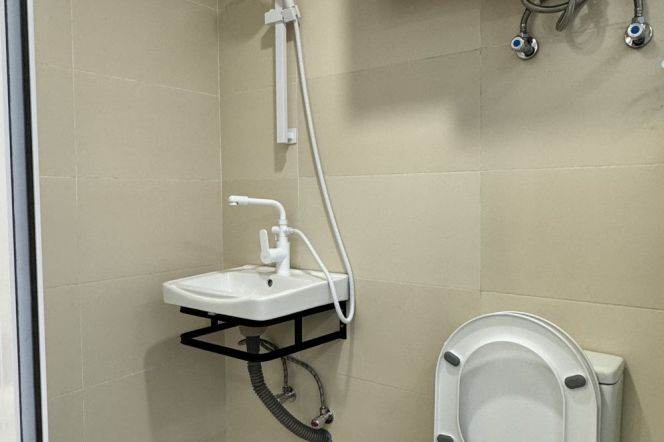 Spacious 1Br Loft style |South Shanxi rd & Iapm | Mid Huaihai rd metro L13