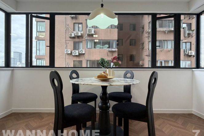 Luxury Building/Loushanguan+Zhongshan Park/Brand New/Fantastic View/Bathtub/Large Storages/Cozy2br