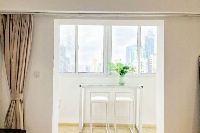 Homey 3br high-rise nr South Shaanxi Rd &Jing'an Temple  