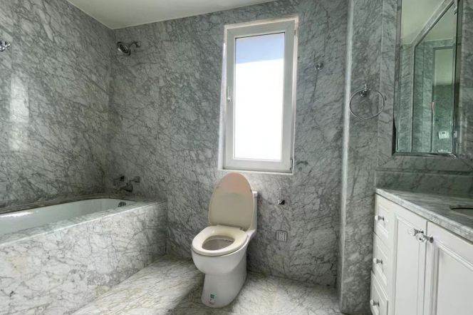 modern big size 3brs floor heating share big terrace in central Xuhui Heng shan road IAPM