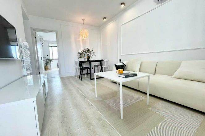 Songyuan rd 2BR 2LR@L10,elevator/wall heating/Nice deco&location