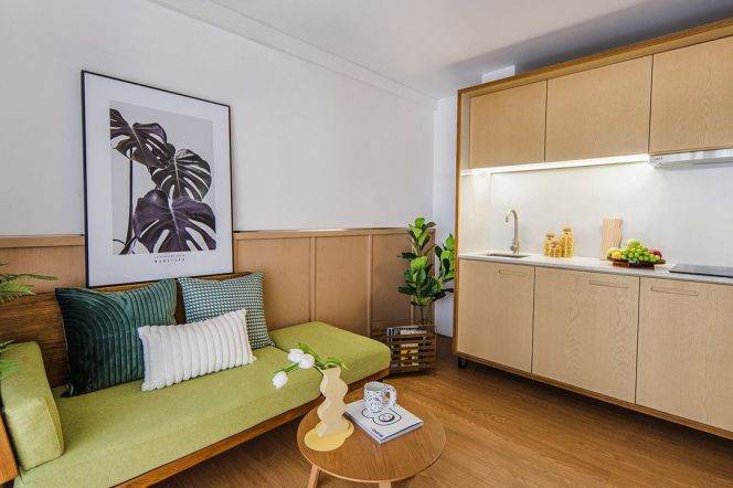Beautiful 1br duplex serviced apt with balcony in Xuhui