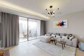 Gorgeous 3Brm With An Open Balcony Near Line 2/12/13 West Nanjing Rd