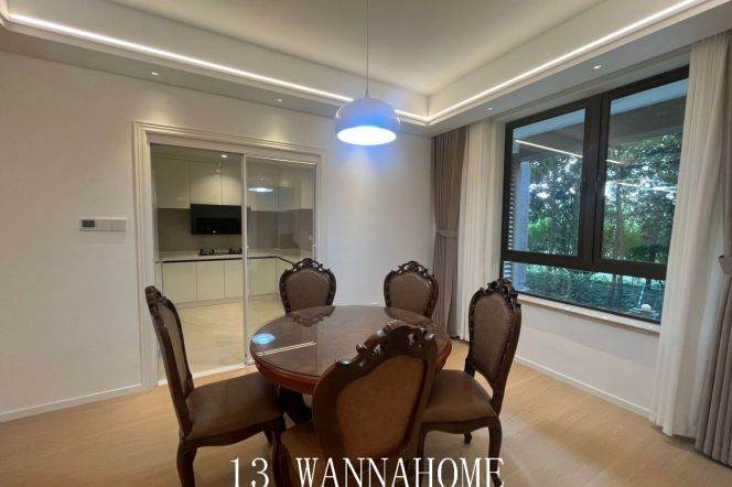 Spacious&Bright&Fabulous 2Bdrs 2Baths/L2/15 Lou Shan Guan Rd/Greenery View