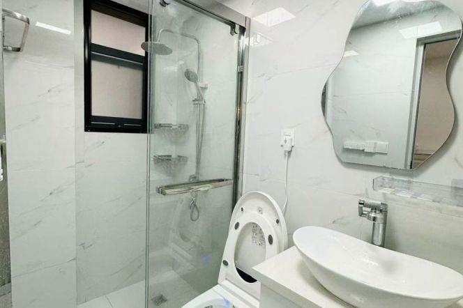 Zhongshan tree view 1BR apartment