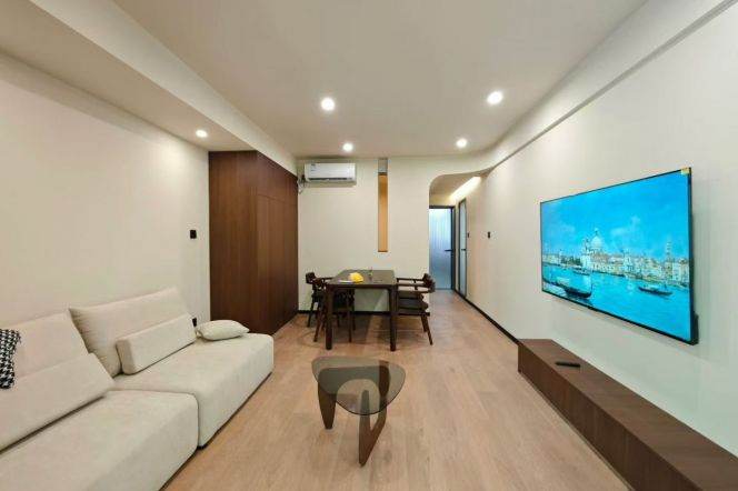 Good deal 1BR APT Elevator Hengshan Rd 9.6k