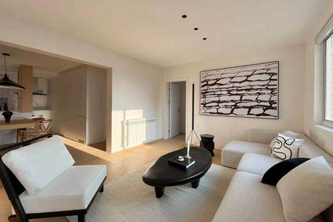 Huaihai rd/wukang rd 3br2bath150sqm