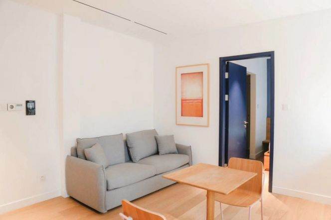 Elegant luxury 1br serviced apt in Xuhui nr L1,7,10