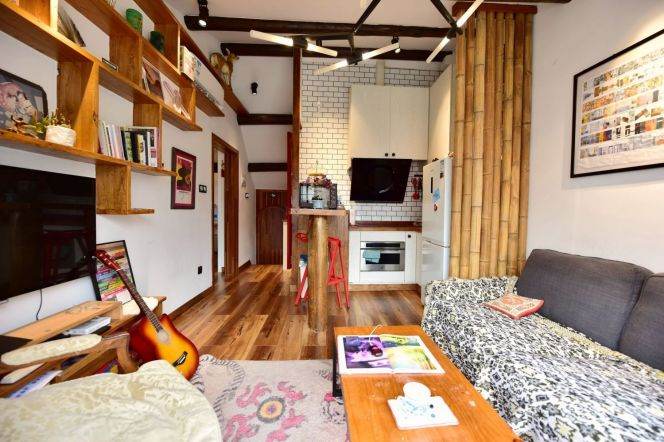 South shanxi Rd,  80sqm, 1Bedroom+1Study,Outdoor Balcony+Walk-in Closet