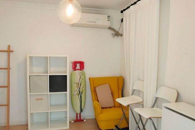 Elevator 2Brs/1Lr/1Bt apt nr Jiaotong university,M10/11