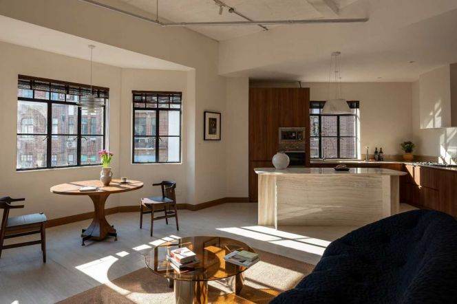 Huaihai rd/Xintiandi 2br150sqm