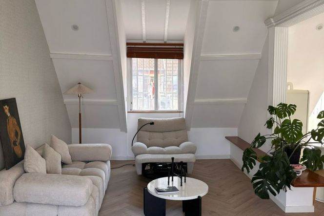 Beautiful 1br with Terrace near Line 10/11 Jiaotong University St.