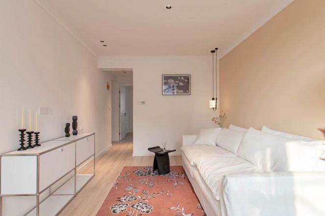 1 br near L10/L11 jiaotong uni station