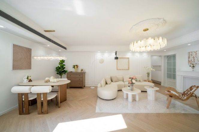 Spacious 3br Apt MTR Jiaotong university