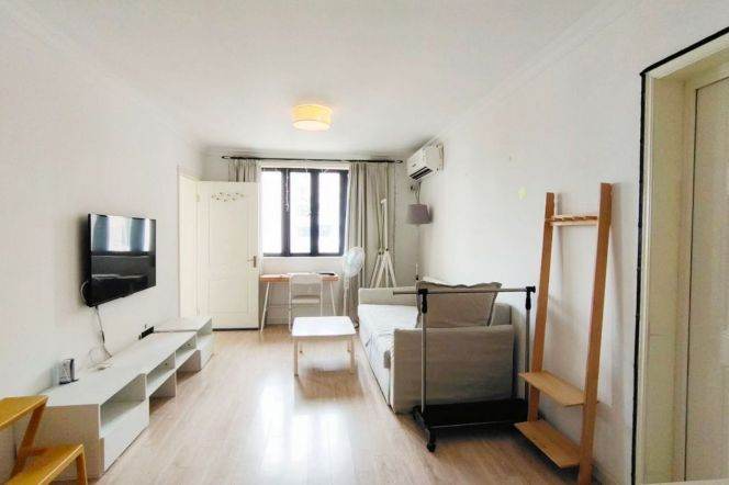 Elevator 2Brs/1Lr/1Bt apt nr Jiaotong university,M10/11