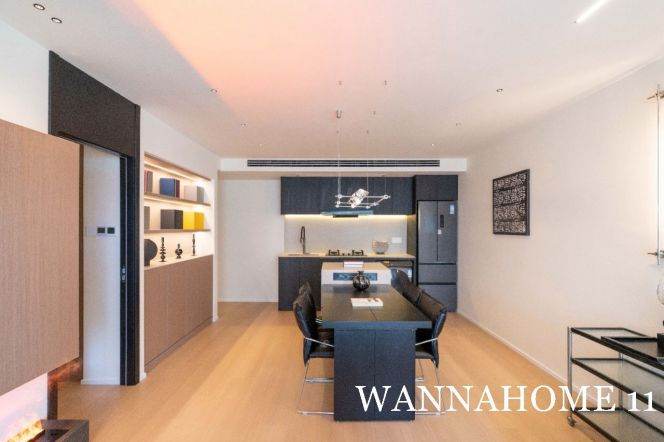 Modern&Spacious&Bright 2Bdrs 1Bath/Great&Large Terrace/L8 North Xizang Rd