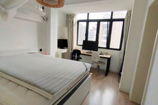 Elevator 2Brs/1Lr/1Bt apt nr Jiaotong university,M10/11