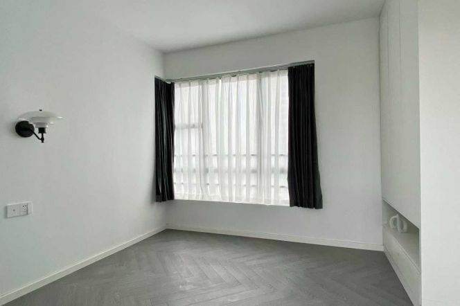 JT university Panyu/West Yan’an rd floor heating 2brs apt with balcony;L10/11