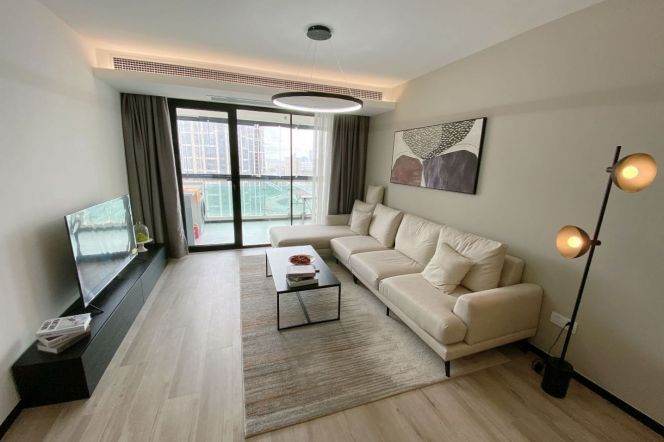 Designer Style 3Brm With Floor Heating Near Line 4 Luban Rd