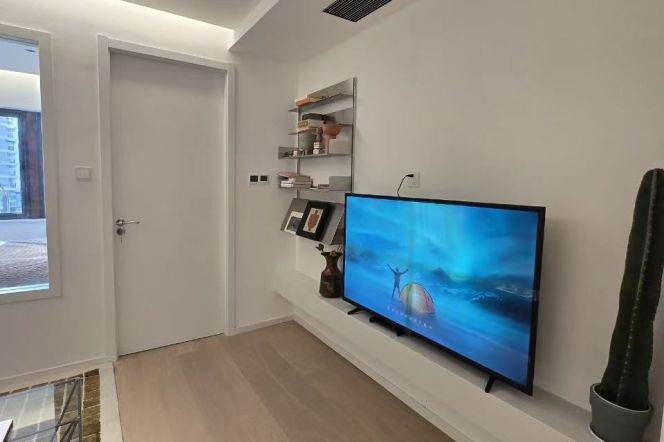 1 br near L4 luban rd station+elevator