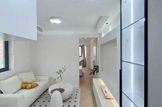 zhongshan park station one bedroom