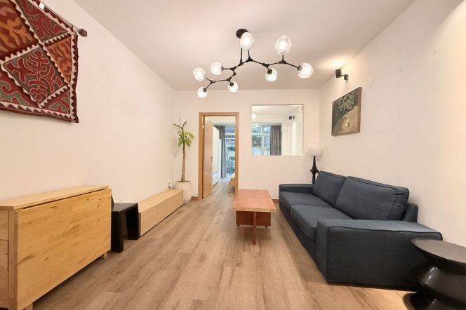  Valuable 2BR with Garden Near Jiaotong University 10.2K 