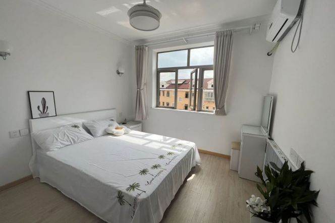 Elevator Spacious 1Br/2Lr/1Bt Close to L2/3/4 Zhongshan Park Station 