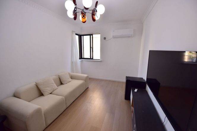 Valuable Gao'an/Hengshan Rd Brand-new 1BR with Balcony 10.5K 
