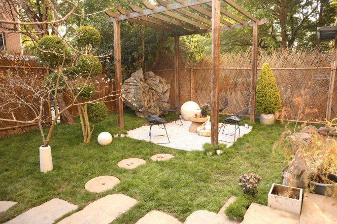 modern 4brs lane house floor heating nice garden in Hong qiao only 37K 