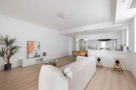 Lovely 2br apt with lift by Jing’An temple L2 L12 L7