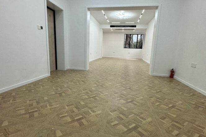 Spacious 1Br Quiet compound Yueyang Rd