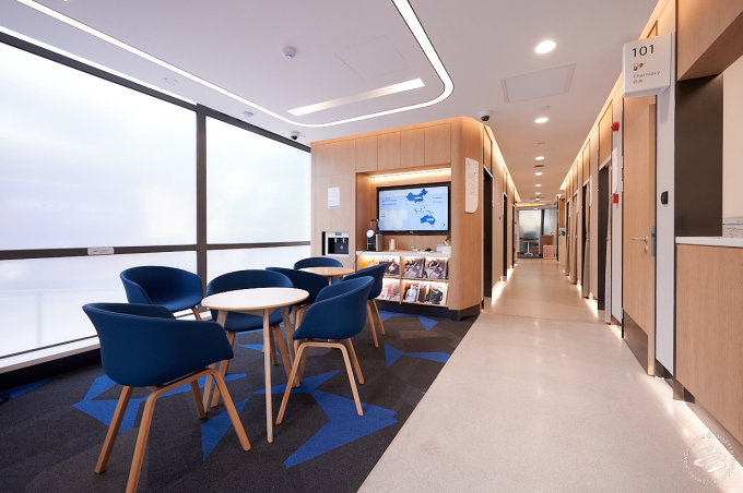 downstairs waiting rm Shanghai