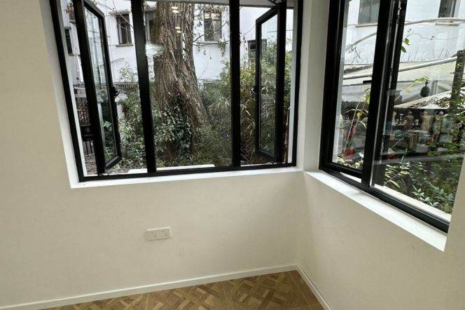 Spacious 1Br Quiet compound Yueyang Rd