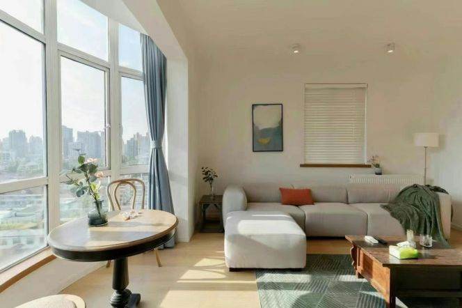 modern 3brs wall radiator nice view open kitchen near Jiao tong university only 24K