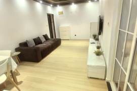 Prime 2beds  in Jiafa Mansion near West Nanjing Road / Under Renovation & Customizable