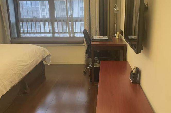 1Studio with 500 max utilities included and can accept any one month and above leasing 