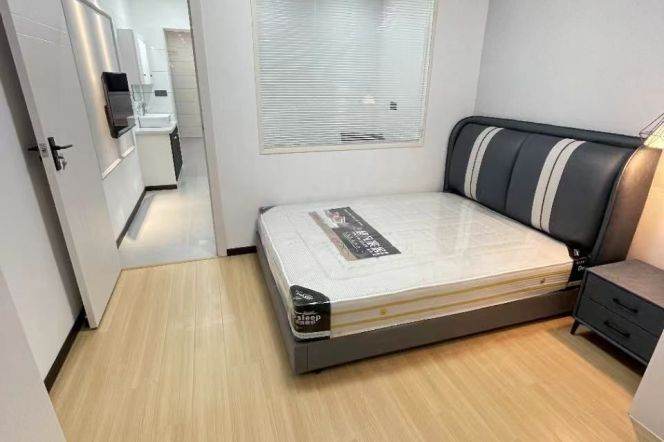 Cozy 2BR Hongqiao Rd Sta M 3/4/10/3F/8K/Donghua Uni