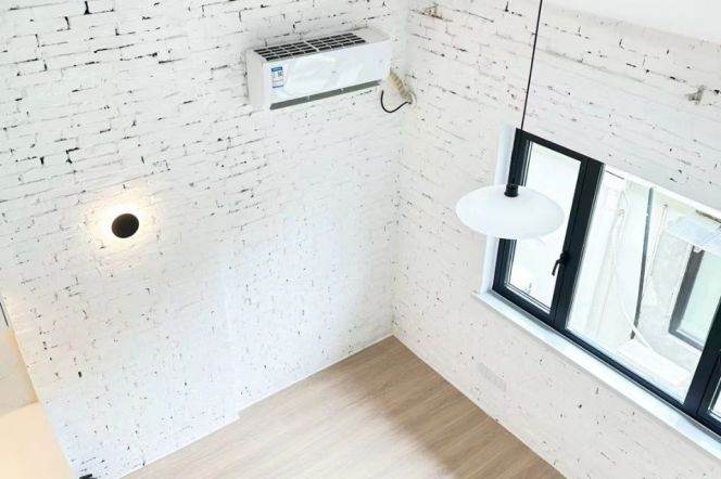 Duplex 3br with Terrace near iapm,Line 1/9/10/12 South Shanxi Road St.，Jiashan Road