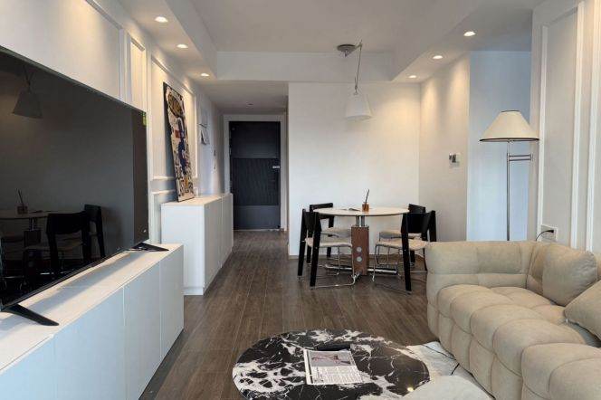 Luxury compound 3BR 2BA /  Spacious / Bright / Modern/  Parking free 