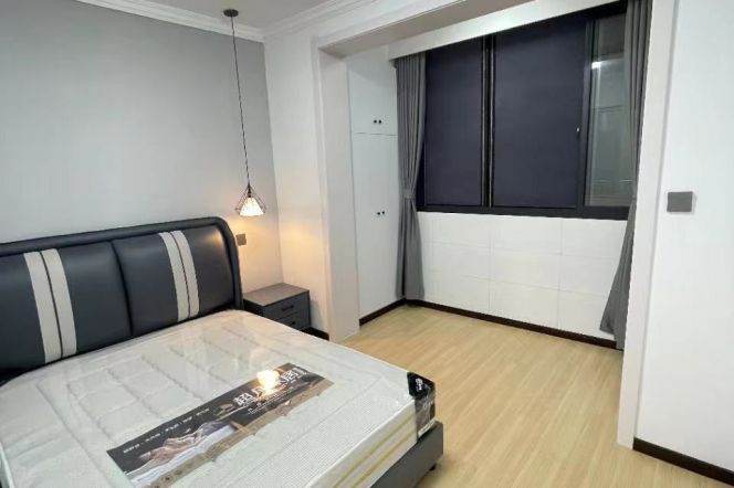 Cozy 2BR Hongqiao Rd Sta M 3/4/10/3F/8K/Donghua Uni