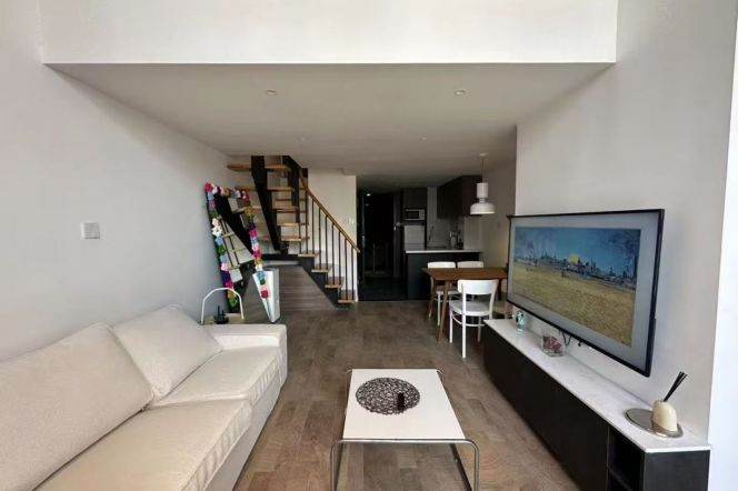 Loft 2br near Wuding Rd M14