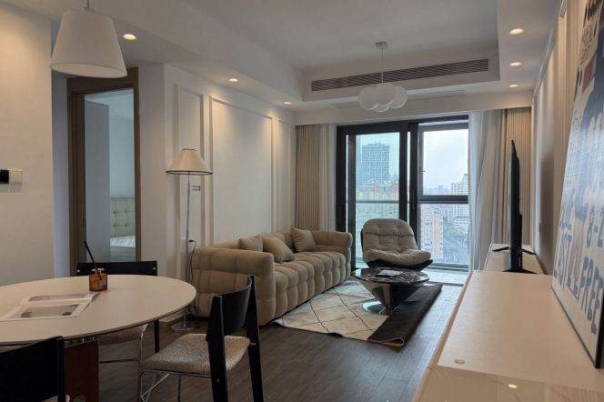 Luxury compound 3BR 2BA /  Spacious / Bright / Modern/  Parking free 