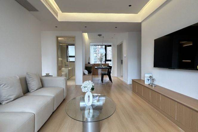 brand new 2brs floor heating modern furniture beside Su zhou river Hong qiao 