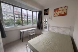 Line2 & Line 11 Jiangsu Road shared apt nice Room 2600RMB
