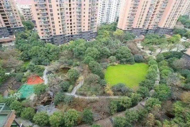 Brand new decoration 3brs with floor heating in Gu bei 