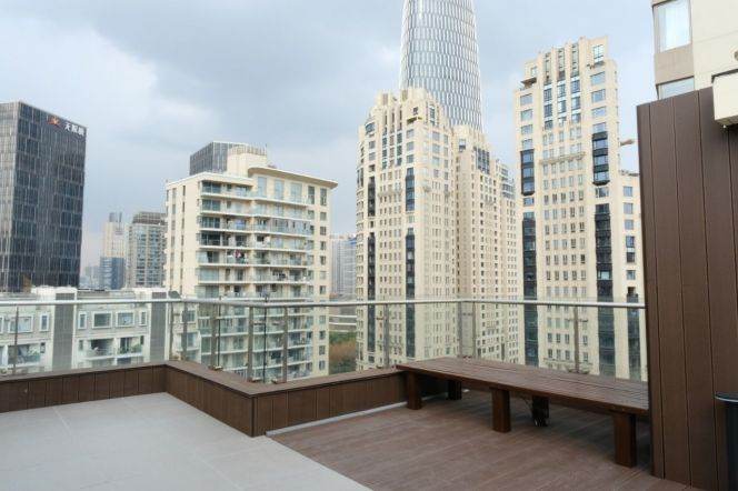 Top duplex 4Brs/big terrace/newly/Xintiandi/lakeville